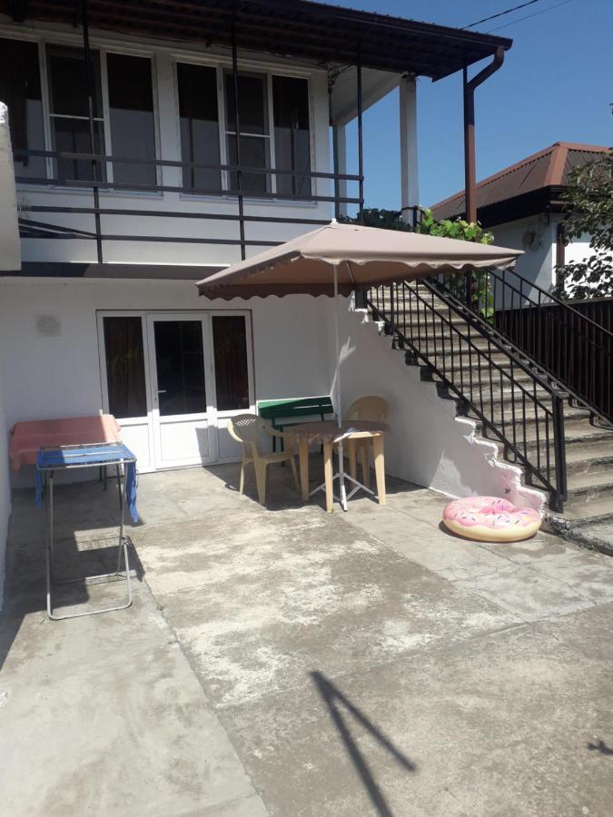 Мир Ochamchire Exterior photo
